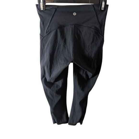 LULULEMON ATHLETICA Train Times Crop (17') In Black Size 4 - Picture 6 of 6